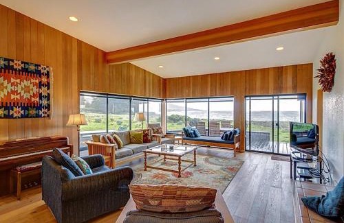 Sea Ranch Casa | Aloha House