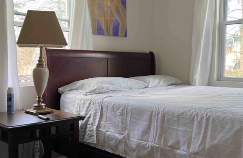 Falls Church Casa | Aloha of Falls Church 1