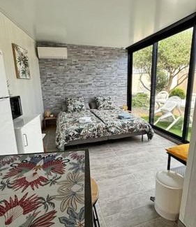 Fleury Apartamento | Aloha Studio &SPA en bordure de garrigue