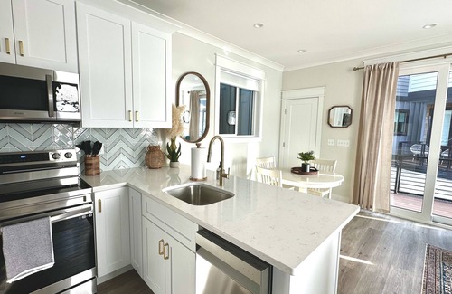 Wilmington Historic District Apartamento | Aloha @ The Cove Riverwalk Villas