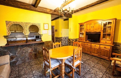 Mecina Bombaron Apartamento | Aloj. Rural Umbría de 2 personas con Spa y Jacuzzi