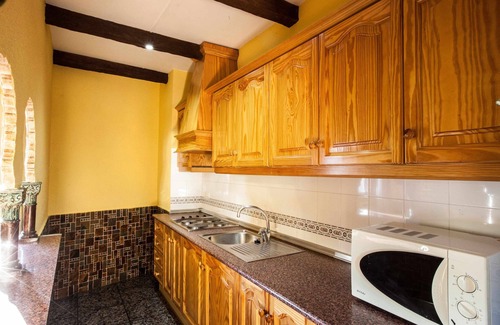 Mecina Bombaron Apartamento | Aloj. Rural El Castillo 4 personas Spa y piscina
