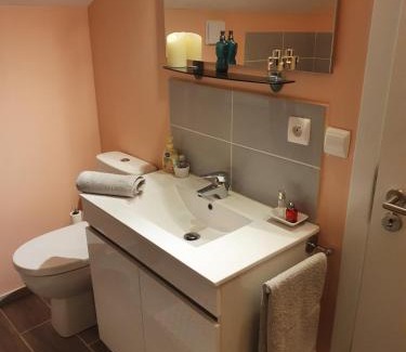 Alvaiazere Apartamento | Alojamento Local - Casa Amarela