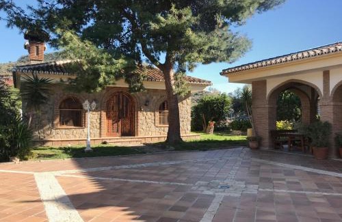 Malaga-Este Cabina | Alojamiento con Encanto en Málaga