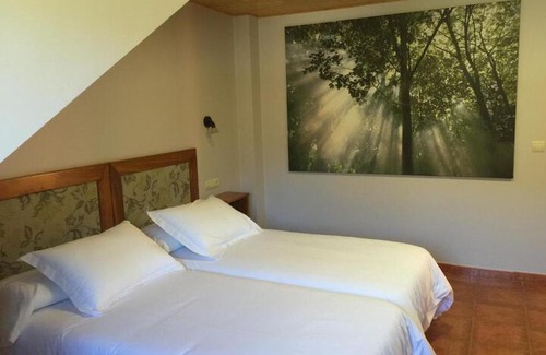 Villar de Otero Hotel | Alojamiento en entorno rural Los Trobos