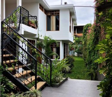 Morales Casa | Alojamiento Familiar Custodia
