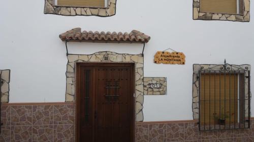 Castillo de Locubin Casa | Alojamiento rural La Hontana