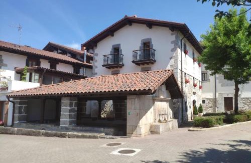 Lekunberri Apartamento | Alojamiento Rural URGAIN I y II