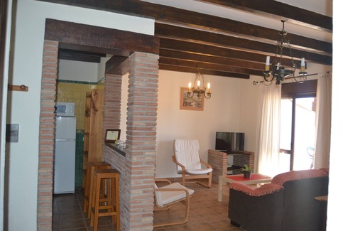 Viñuela Casa | Alojamientos Huetor
