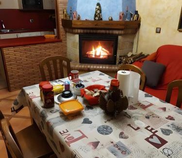 Torrelavega Cama Y Desayuno | Alojamientos Marte Habitaciones