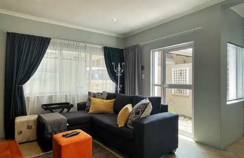 Greater Johannesburg Metropolitan Area Apartamento | Alon Cottage