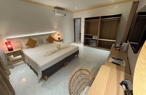 Tawala Hotel | Alona Vida Beach Resort