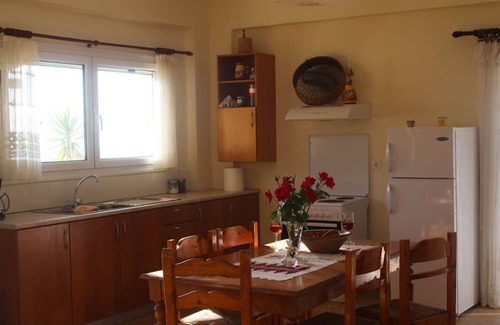 Faistos Casa | Alonaki House