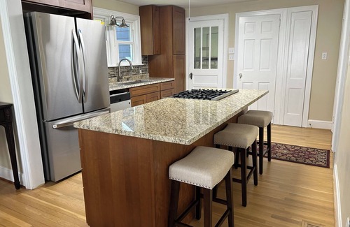 Middlefield Casa | Alongside ski area. Charming house in Middlefield, 2 hrs from NY or Boston