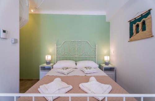 Lefkes Casa | Aloni Stone Studio with Private Parking