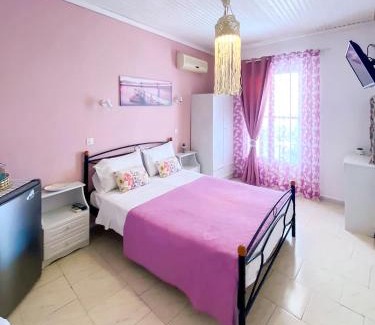 Patitiri Apartamento | Alonissos Beachfront Rooms - Galazia Thea Gems