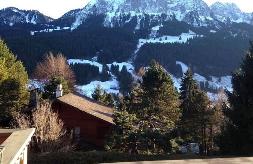 Rougemont Chalet De Esquí | Alp Sunrise - Vista superior acogedor chalet