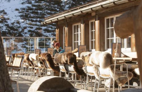 Arosa Hotel | Alpenblick Bergrestaurant & Hotel