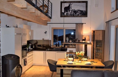 Oberzollhaus Casa | Alpenchalet Allgäu - vacation home, shower or bath, WC, 2 bedrooms