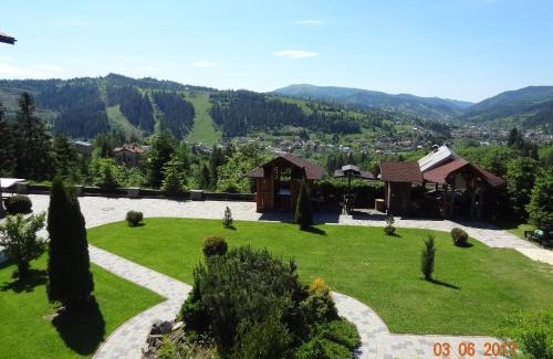 Slavske Hotel | Alpenhof Pansion