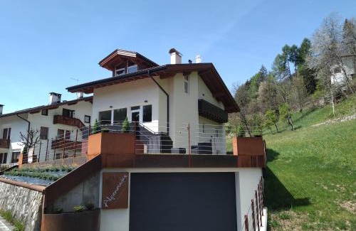 Mezzano Casa | Alpenrooms