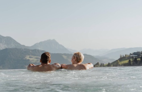 Haus Casa | "Alpenrose Superior" - double room with shower, WC (4-6 nights) - Nature and wellness hotel