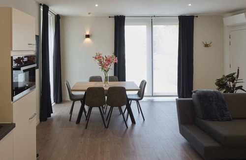 Tienen Hotel | Alpha Hotel