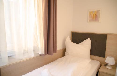 Stuttgart Hotel | Alpha & Omega Hotel