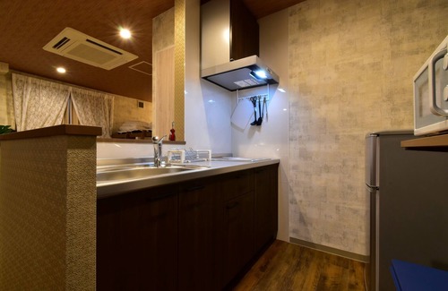 Kamei Cho Apartamento | Alphabed Takamatsu Central Park 101 Special ro / Takamatsu Kagawa