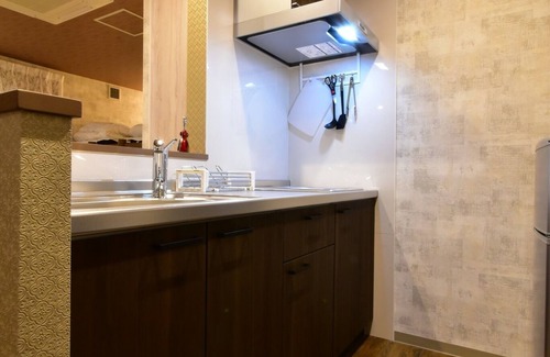 Kamei Cho Apartamento | Alphabed Takamatsu Central Park 101 Special ro / Takamatsu Kagawa