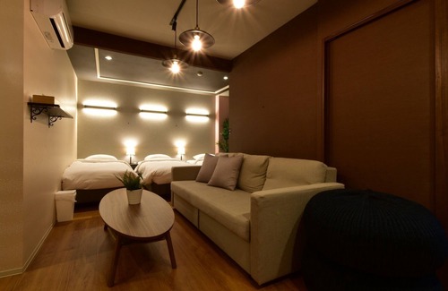 Tokiwa Cho Apartamento | Alphabed Takamatsu Kawaramachi II 101 Special / Takamatsu Kagawa