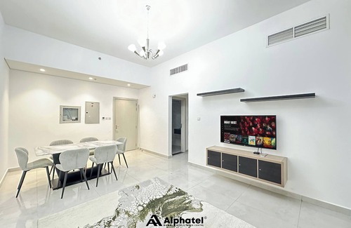 Trade Center Cabina | Alphatel Hostel - Dubai World Trade Centre