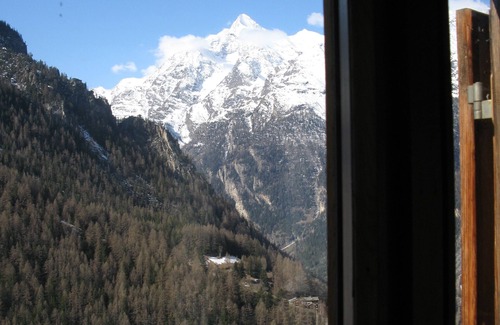 Gasenried Apartamento | Alpia 26 - 2 room apartment in a traditional Valais house