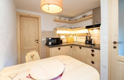 Ukanc Apartamento | ALPIK Chalets - Bohinj - A3 - Small One-Bedroom App with Terrace - ground floor