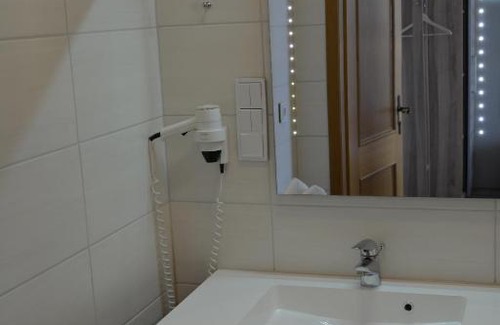 Rosenheim Casa | Alpina Hotel