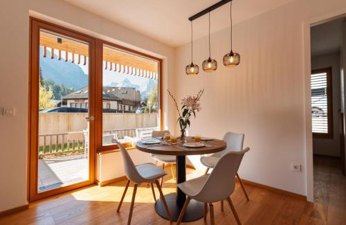 Kranjska Gora Apartamento | Alpine Bliss Apartment Kranjska Gora