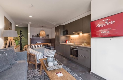 Kaprun Apartamento | Alpine Dreams Breakfast - AlpenParks Hotel & Apartment Orgler