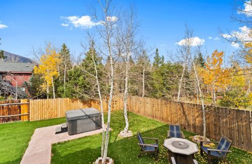 Frisco Casa | Alpine Drive #106B by Summit County Mountain Retreats