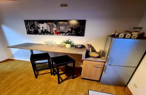 Dorfstadt Apartamento | Escapada alpina con chimenea