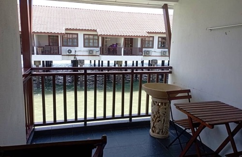 Taman Tanjung Apartamento | Alpine Premium Water Chalet 2