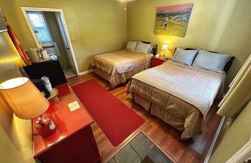 Blowing Rock Hotel | Alpine Village Inn
