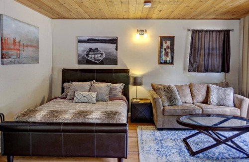 Swansea Point Casa | Alpine Village Resort