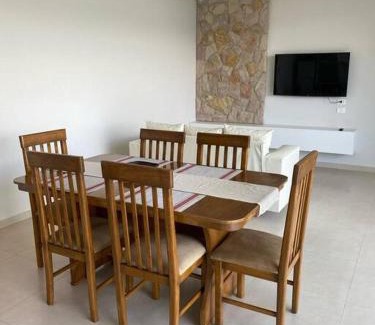 San Bernardino Casa | Alquiler de Casa en San Bernardino : 1.500.000 Gs. por día