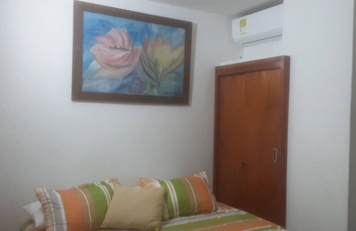 Cartagena District Casa | ALQUILER EN CARTAGENA DE INDIAS DE UNA HABITACION CON BAÑO PRIVADO, AIRE A. TV.