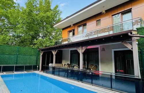 Sapanca Villa | Alriyan Villas