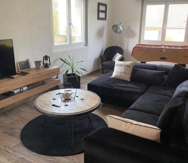 Neuve-Eglise Casa | Als AS DE COEUR La maison aux mille et un coeurs