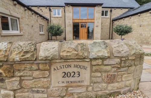 Higher Walton Casa | Alston House