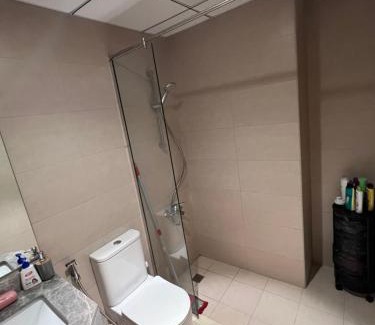 Al Khan Apartamento | Altaawun