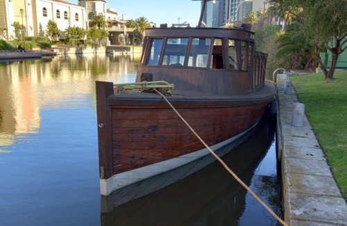 Century City Alquiler De Eote | ALTAIR . Wooden Boat .