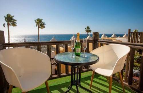 Playa del Aguila Casa | Altamar 52 with terrace & pool By CanariasGetaway